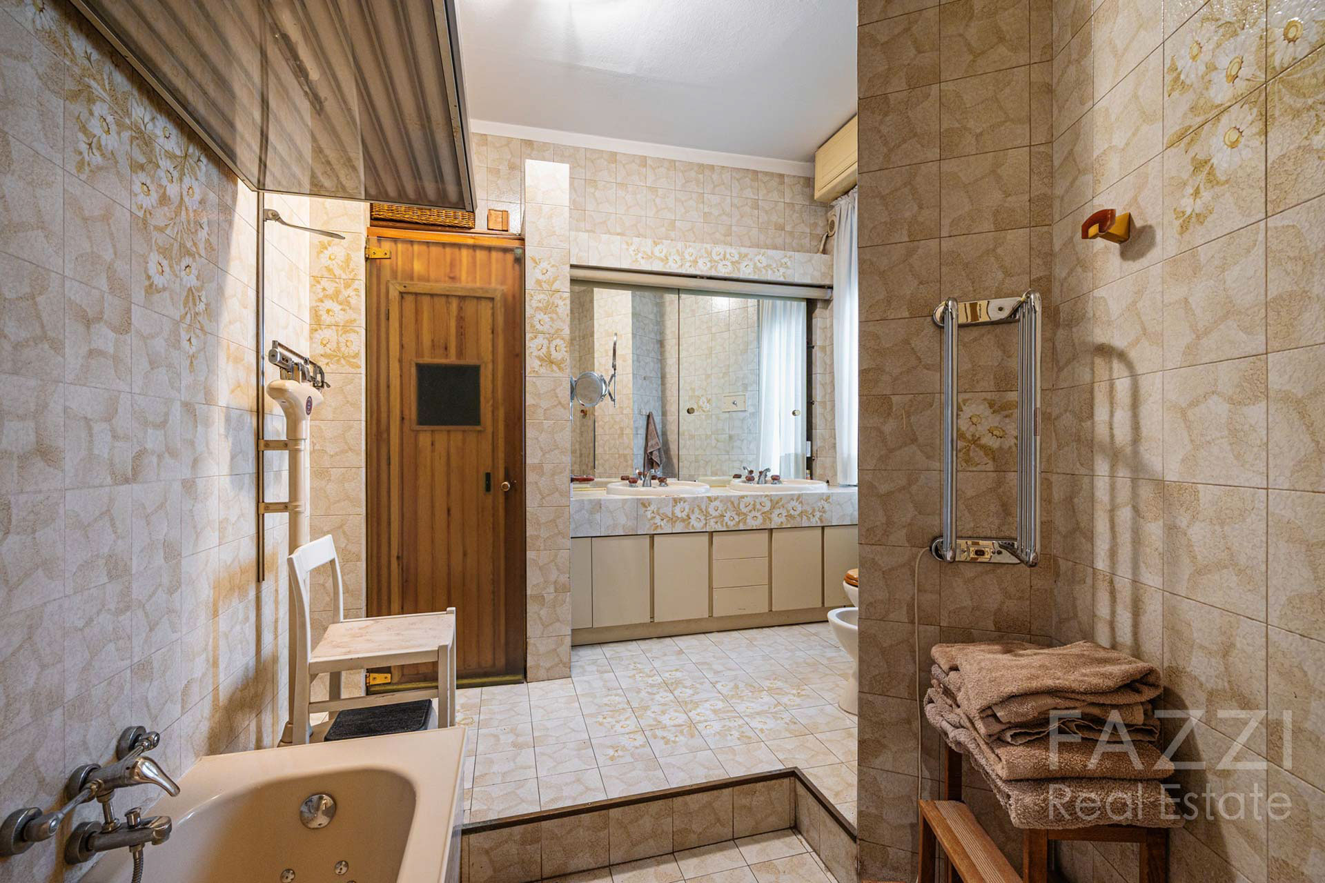 affitto appartamento via colonnetta  milano bagno  fazzi real estate