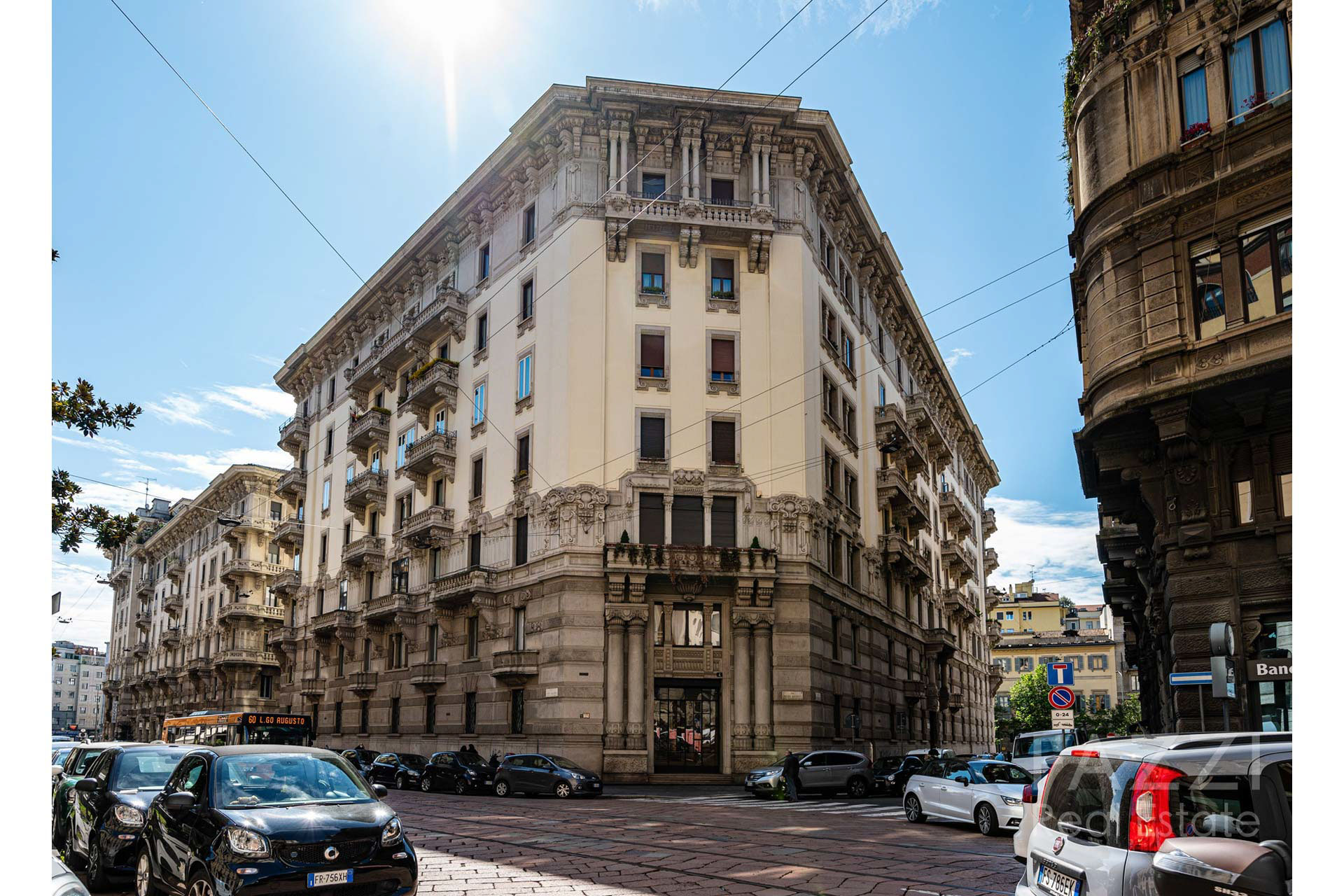 affitto appartamento via colonnetta  milano palazzo fazzi real estate
