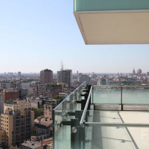 vendita appartamento torre solaria vista citta milano fazzi real estate