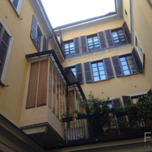 vendita appartamento via morone cortile  milano fazzi real estate