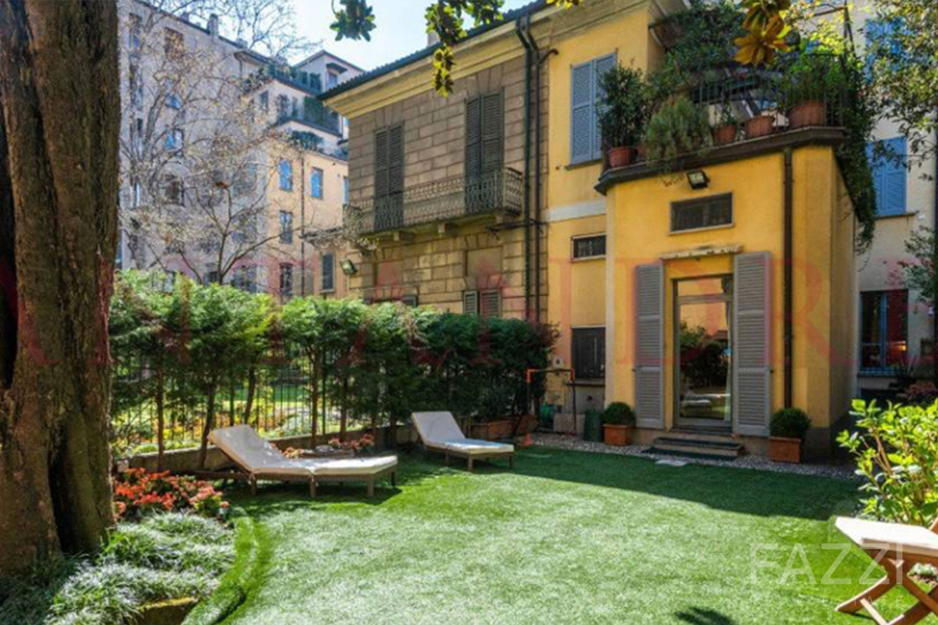 vendita appartamento via morone milano esterno fazzi real estate