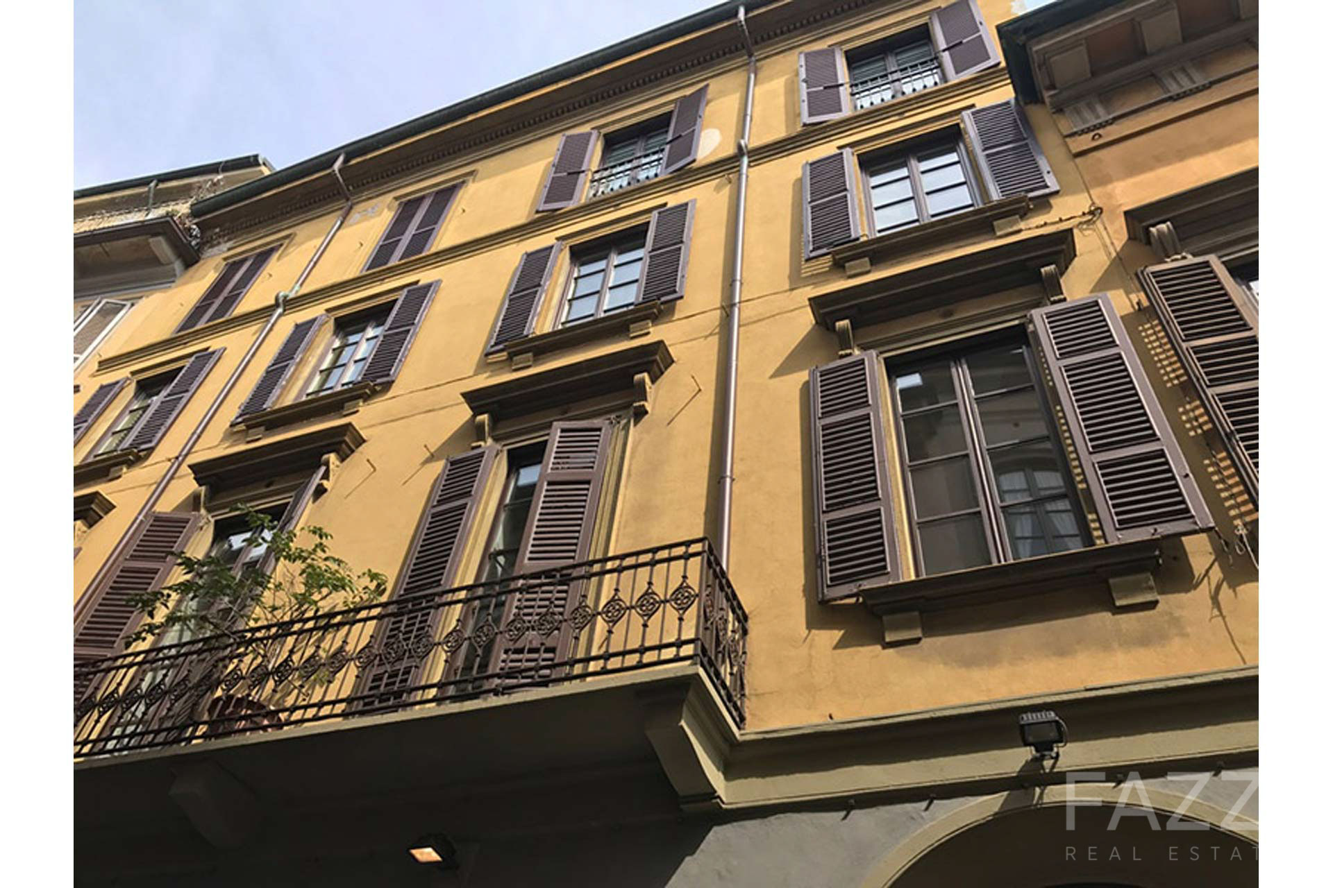 vendita appartamento via morone palazzo milano fazzi real estate