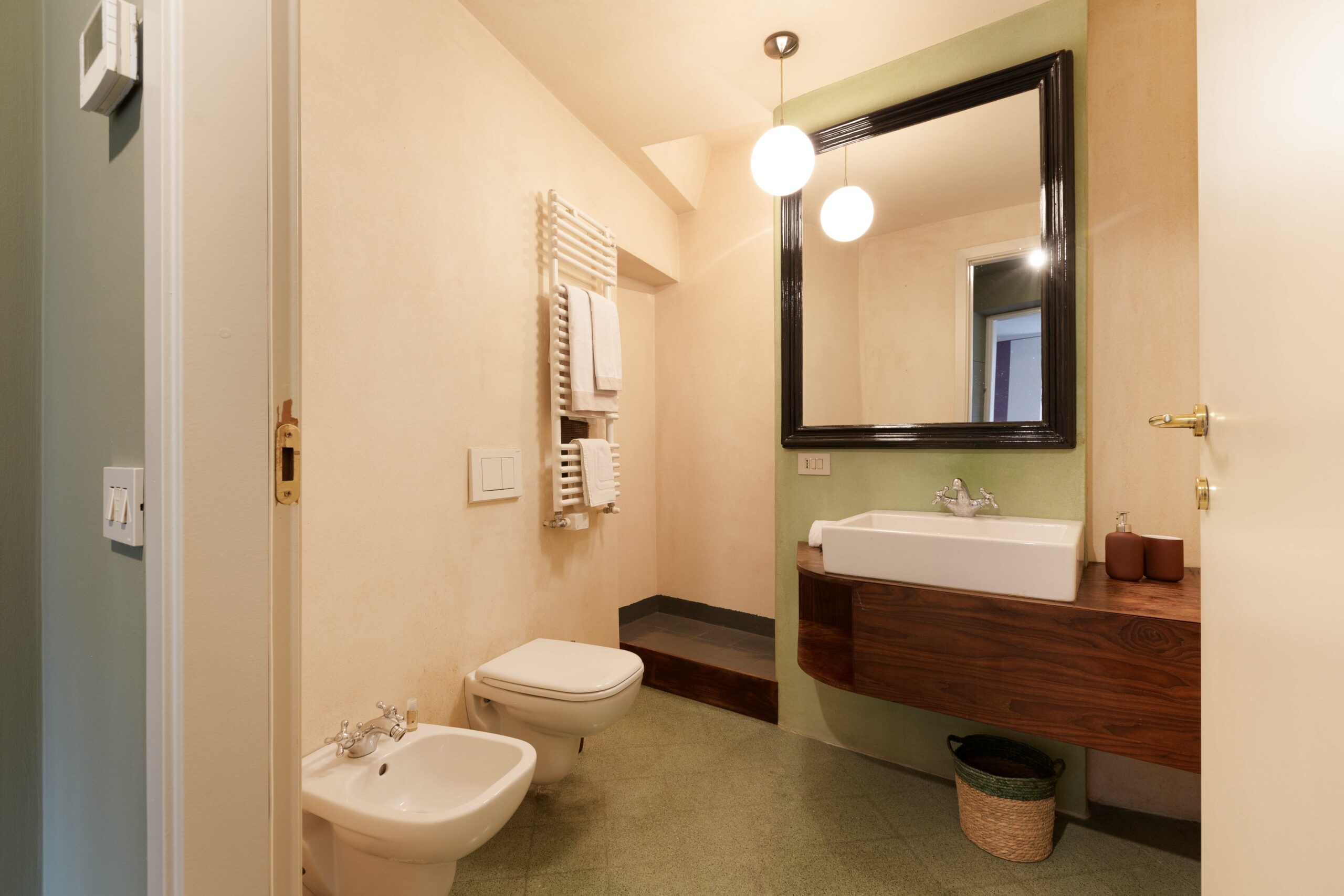 Via Bagutta_14 - BAGNO DI CAMERA 1